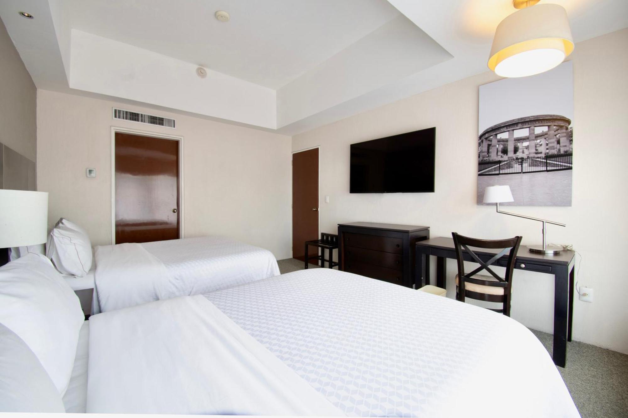 Hotel Plaza Genova Centro กัวดาลาฮารา ภายนอก รูปภาพ