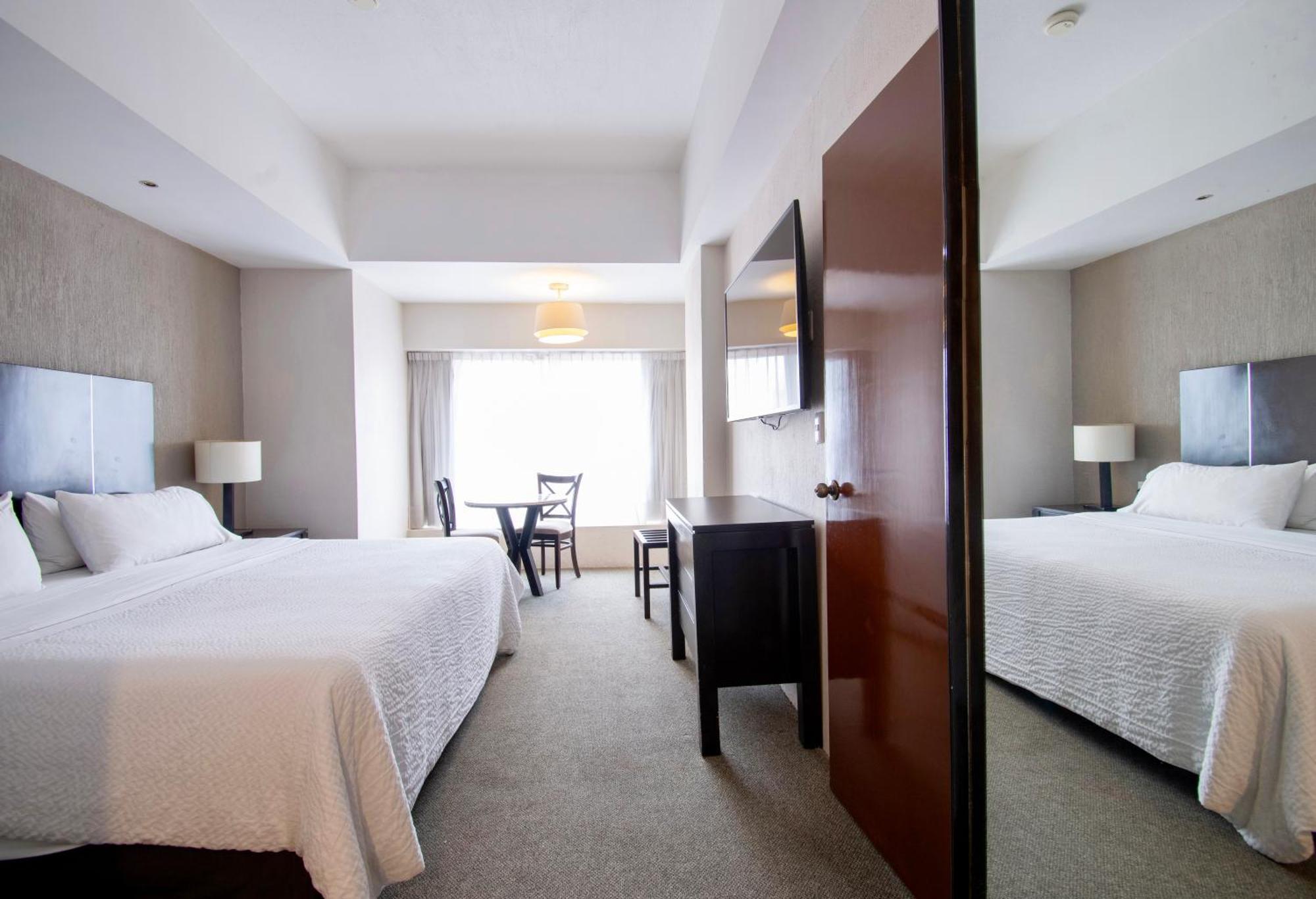 Hotel Plaza Genova Centro กัวดาลาฮารา ภายนอก รูปภาพ